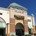 Tropical Smoothie Cafe exterior from Wikimedia Commons